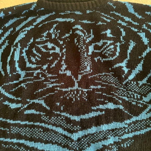 Vintage Tiger face Sweater Unisex L Blue Black Cropped 80s 90s - Picture 2 of 9